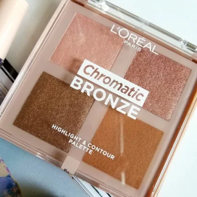 L'Oréal Chromatic Bronze Highlight and Contour Palette with blendable bronzing and highlighting powders