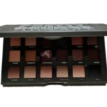 HUDA BEAUTY Pretty Grunge Eyeshadow Palette open showing 18 bold shades